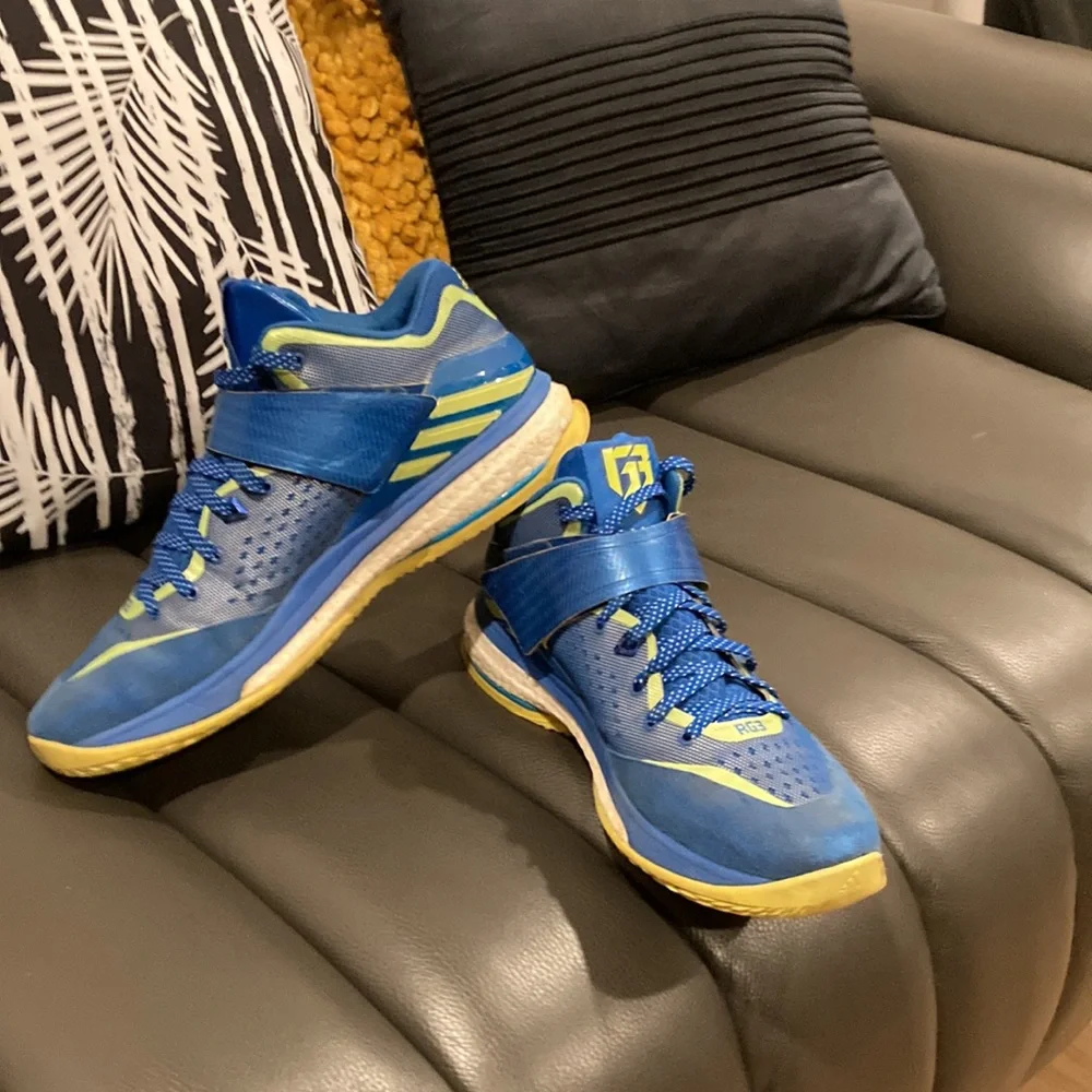 Adidas RG3 Energy Boots Size 10.5 Shoes